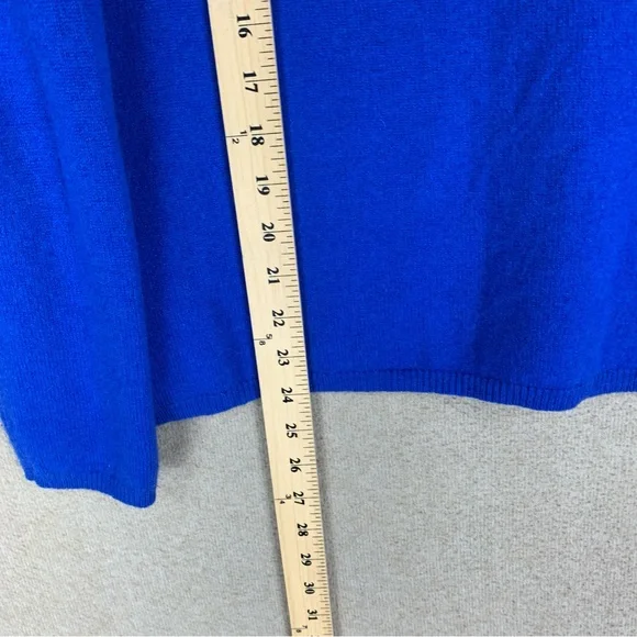 🚨 SOLD 🚨 Charter Club Cashmere Luxury Sweater size Large Royal Blue V Neck Pull - Picture 6 of 6